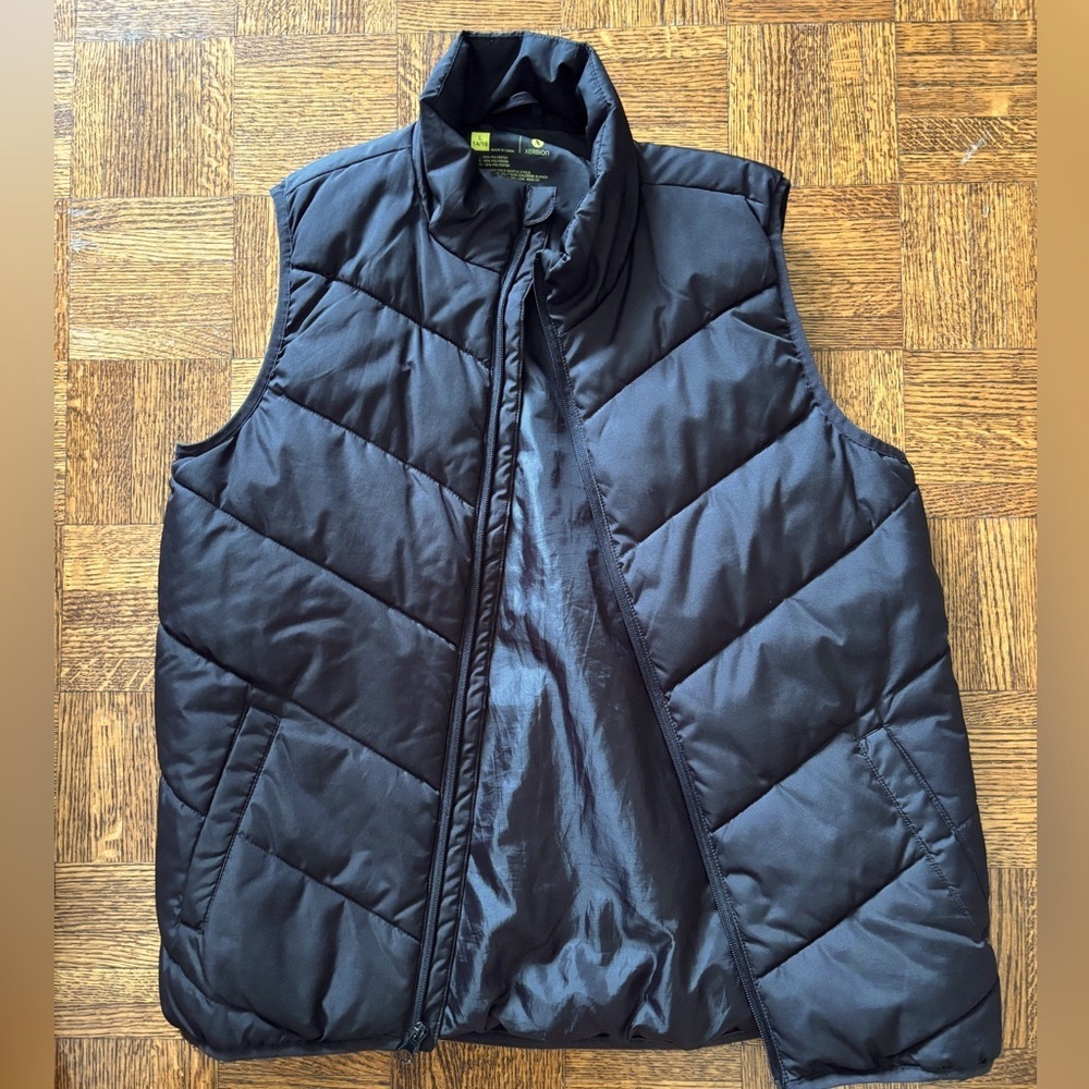 Xersion Black Quilted Puffer Vest US 14-16 large